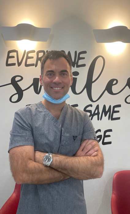 Dr Cedric Ferrero, Chirurgien dentiste à Beausoleil