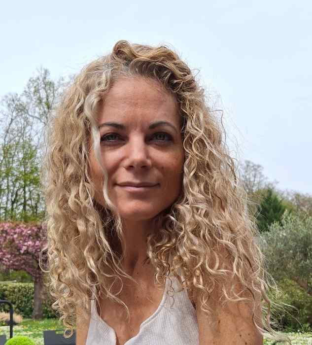 AURELIA VYERS