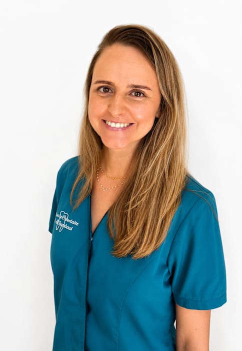 Dr Léa Bouquillard, Chirurgien dentiste à Saint-Pierre