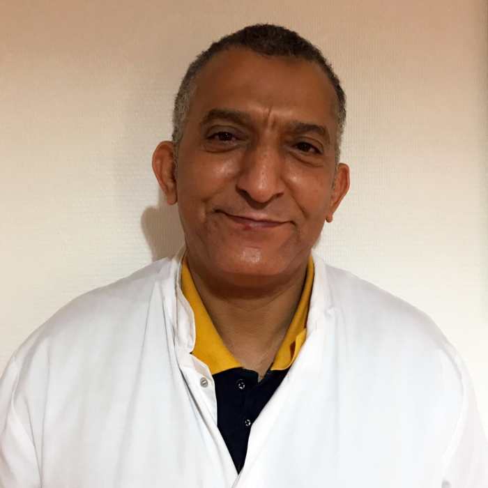 Dr EL SAYED FARAHAT