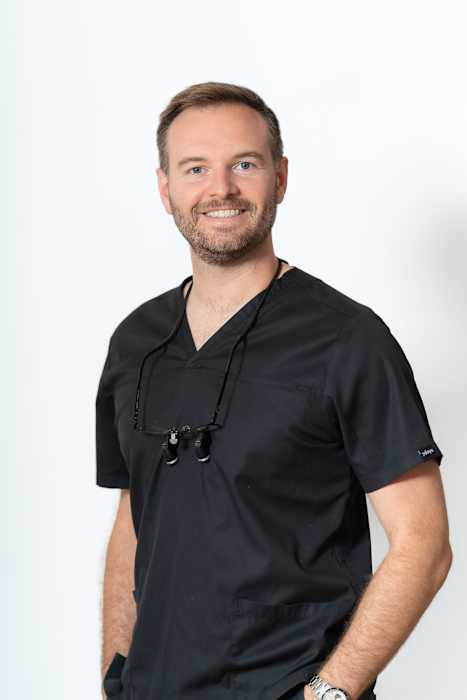 Florian Pochelu, Chirurgien dentiste à Ustaritz
