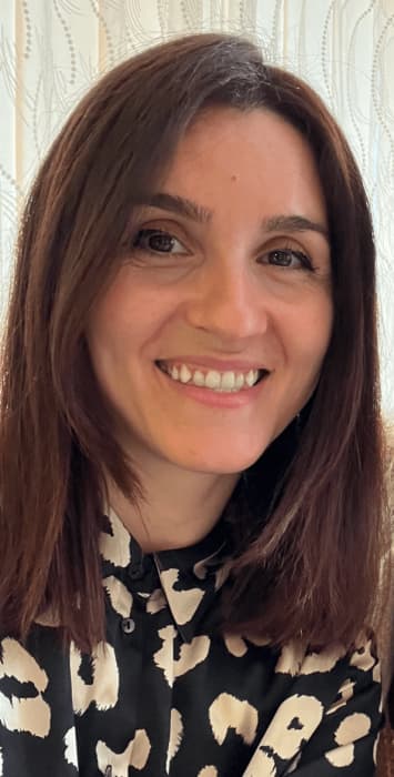 Dr Andreea MURARIU