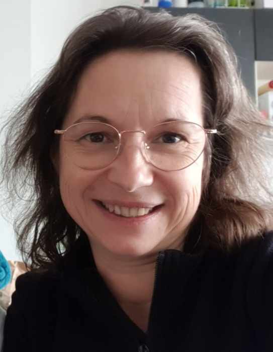 Dr Julie GALEY