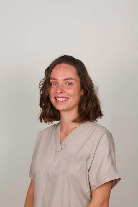 Dr Julie Knaff, Chirurgien dentiste à Neuville-En-Ferrain