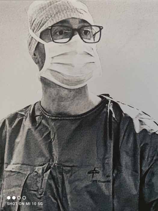 Dr Massimiliano Lo Presti Catini, Chirurgien à Chaource