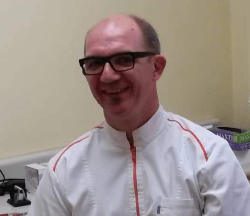 Dr Romuald Pombourcq, Chirurgien dentiste à Reims