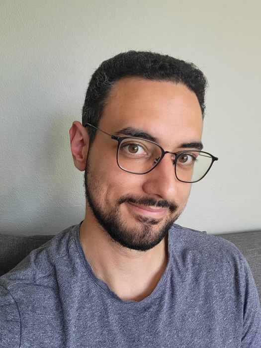 Dr Nasser Becha