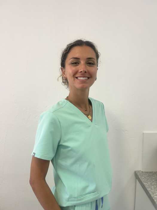 Dr FIONA GINER