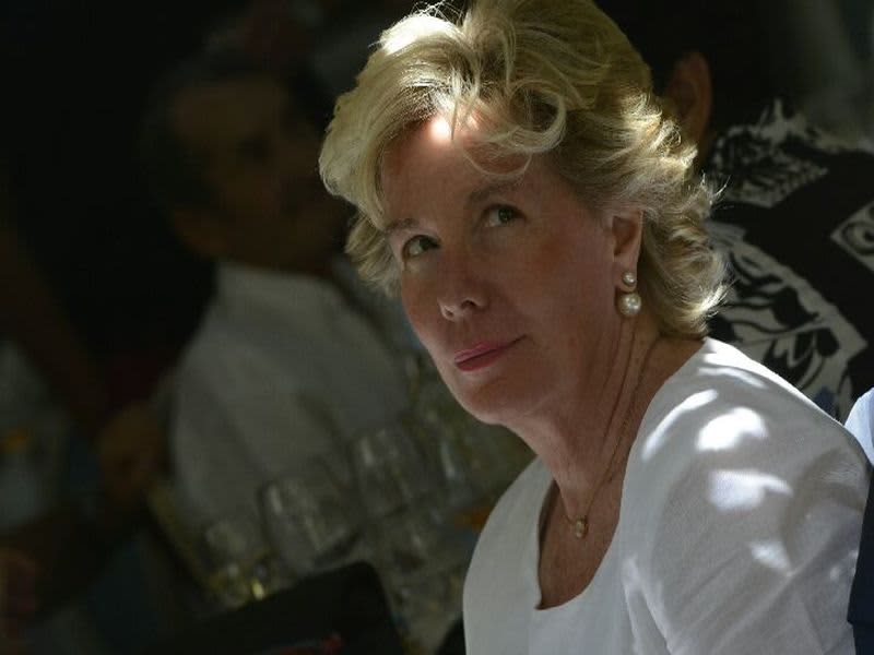Dr Dominique Martelli