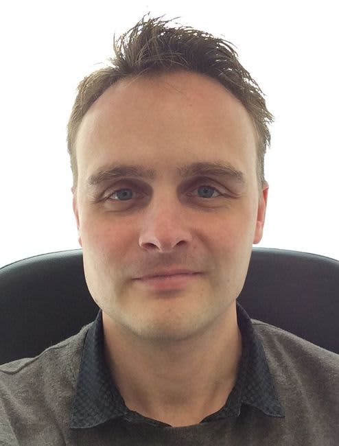 Dr Florian De Pischoff