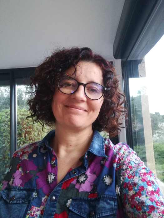 Dr VALERIE HEGE