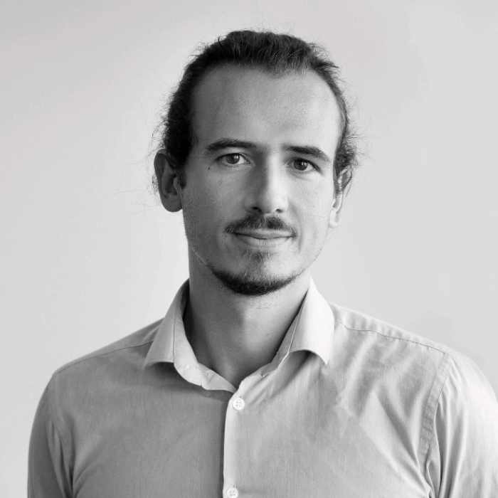 Dr Anthony MANASSERO