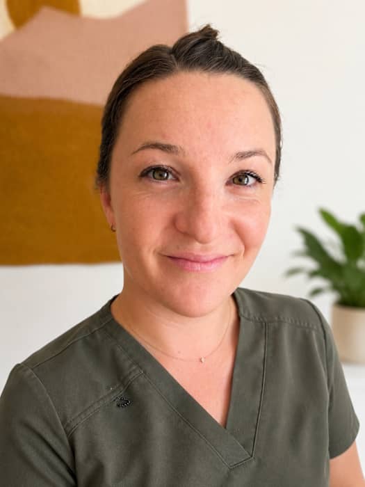 Dr Floriane Perrillat-Collomb, Chirurgien dentiste à Morancé