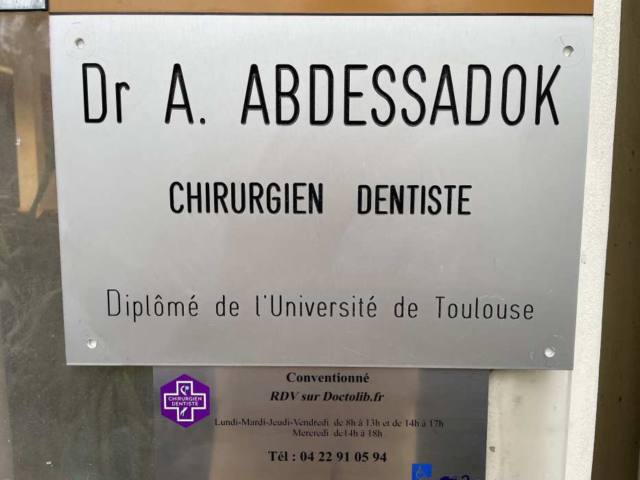 Dr Abdessamed ABDESSADOK