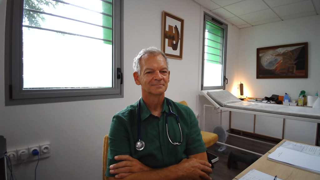 Dr Jean Luc Roullin, Pédiatre à Saint-Paul