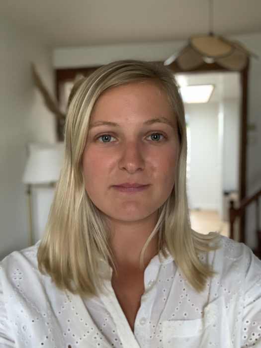 Inès DEBRY