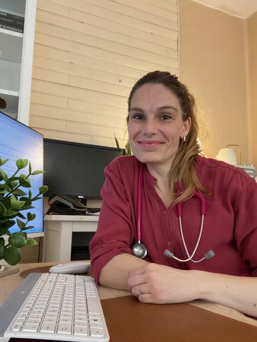 Dr JULINE MARLIER