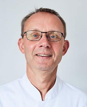 Dr Jean-Claude BUSAC                                            