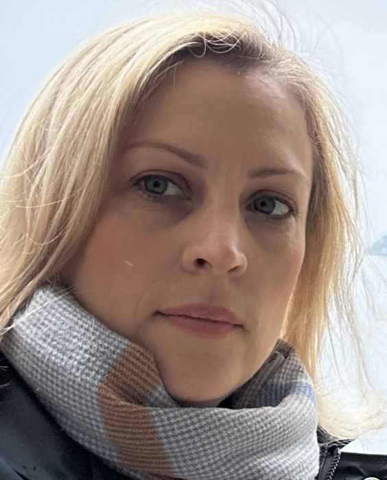 Dr INA FISTICANU