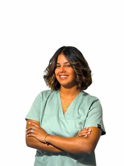 Dr Ines Uria, Chirurgien dentiste à Hendaye
