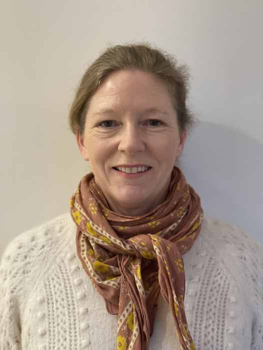 Dr Perrine Pichon