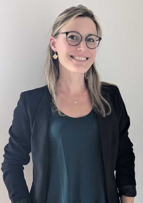 Dr Delphine Etienne