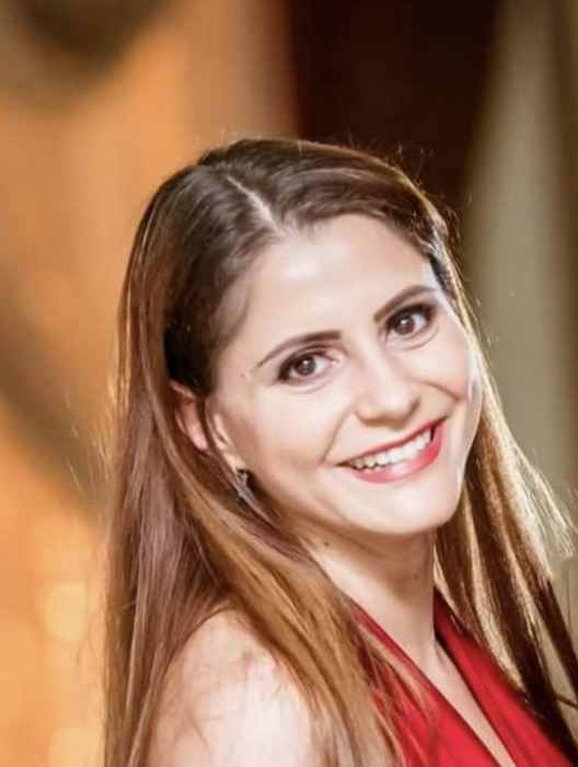 Dr Flavia Maier