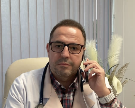 Dr YASER KASHEF