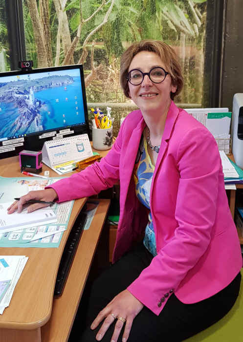Dr Carine SAILLARD DE CAMPOS