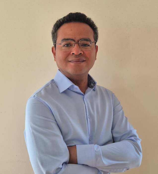 Dr Mahefa MARA