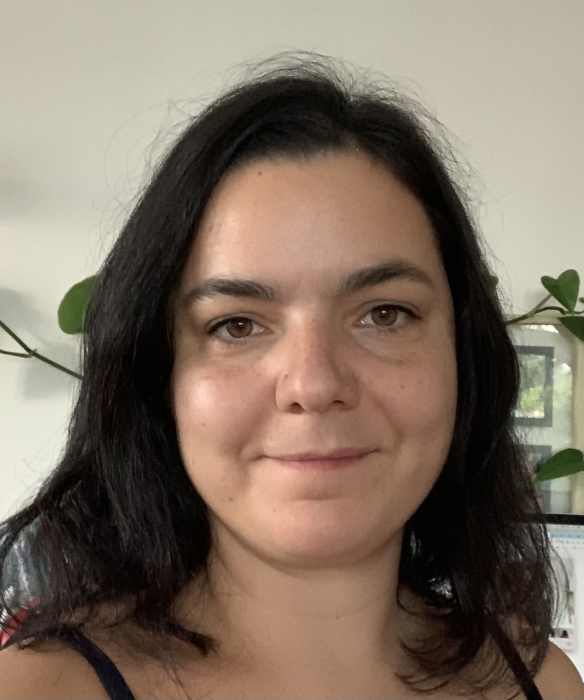 Dr Chloe Kesler