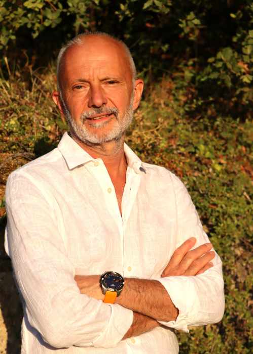 Dr Robert Vincent
