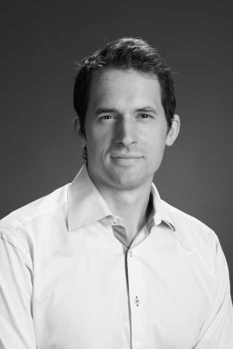 Tom KOSKAS  
