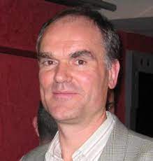 Pr Vincent ESNAULT