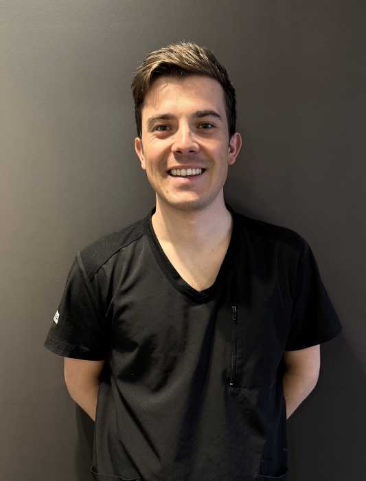 Dr Tom Sarron