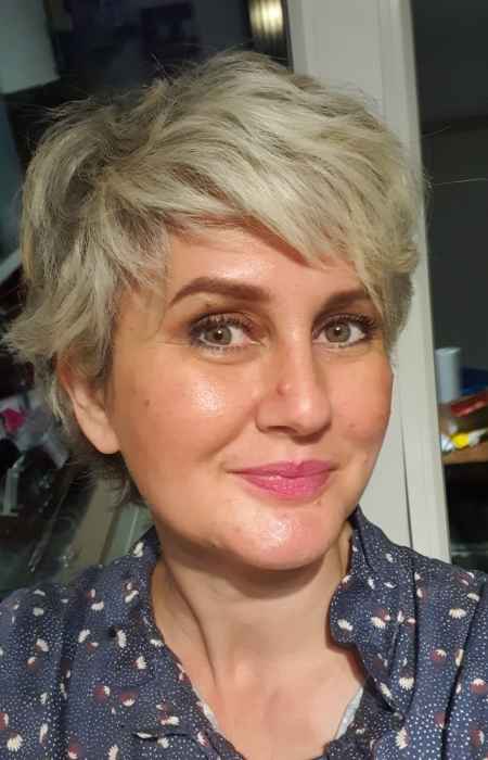 Dr MONICA ASAVEI
