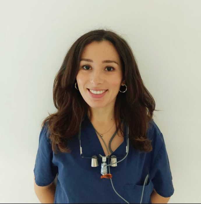 Dr KAHINA MEKDAD