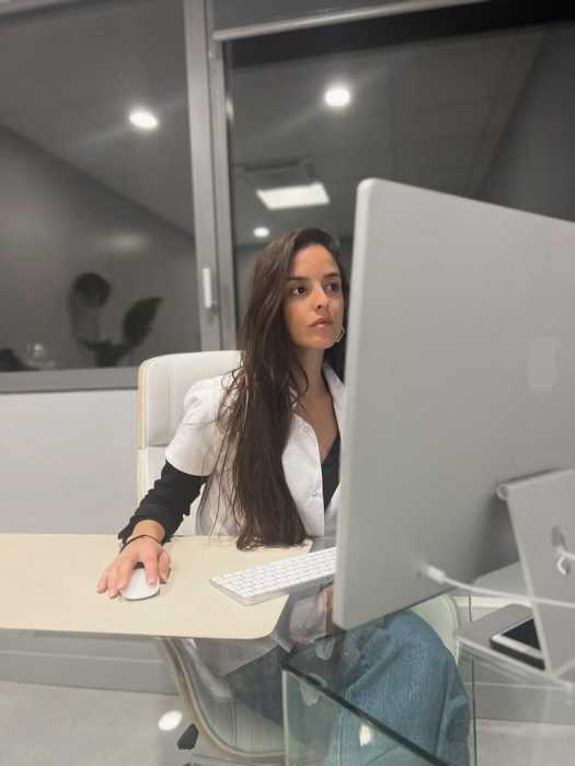 Dr Claritza Gonzalez