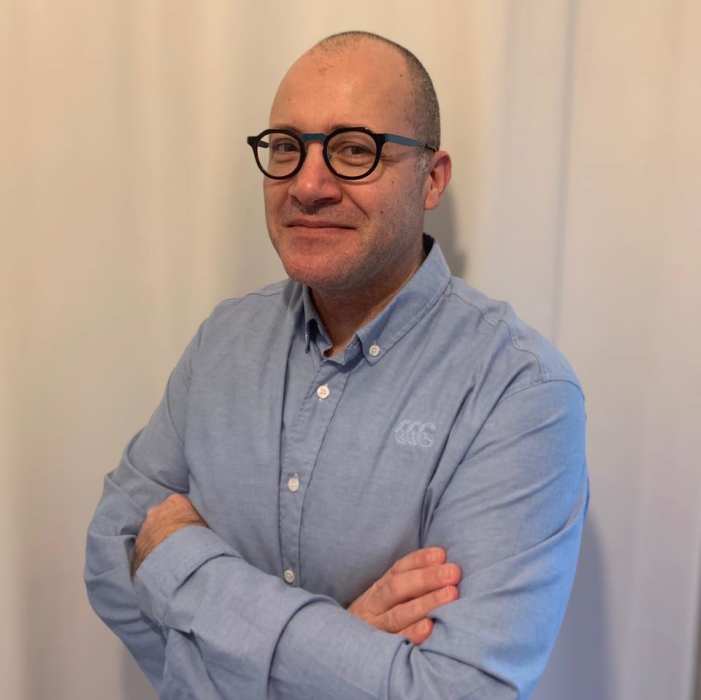 Dr FRANK BERGE