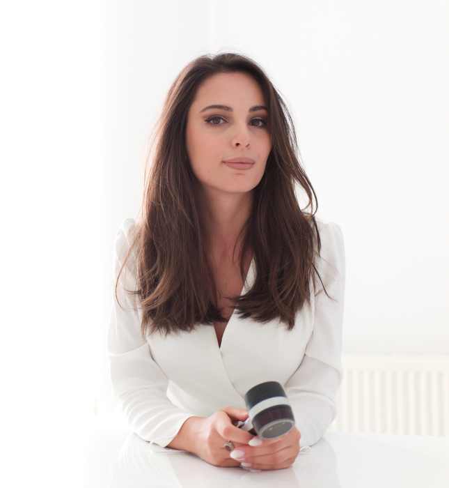 Iulia PÄUN, Dermatologue et vénérologue à Strasbourg