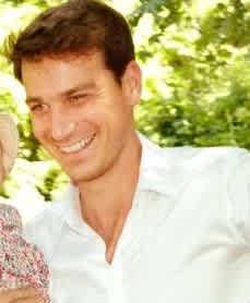 Dr Nicolas Combes
