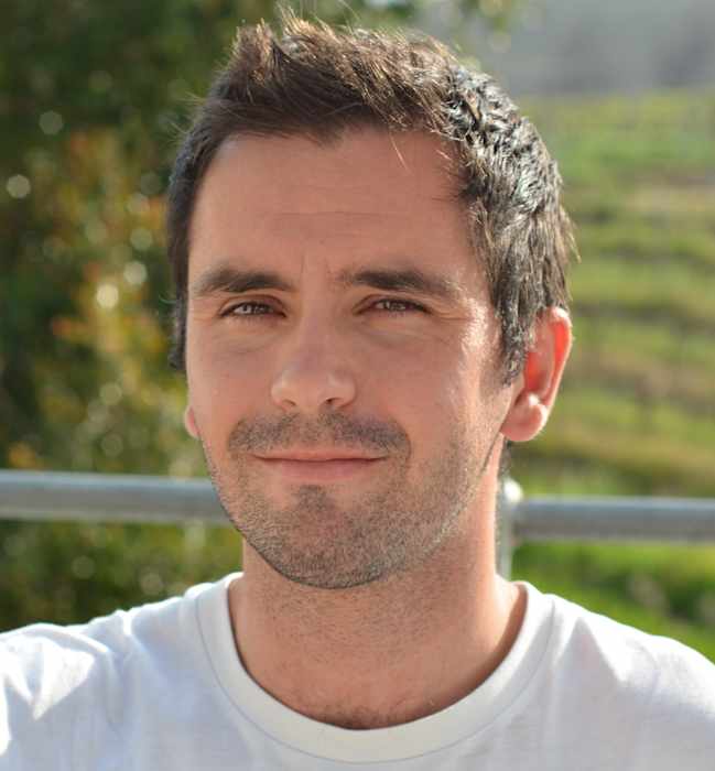 Dr Edouard Sans, Chirurgien dentiste à L'étang-Salé