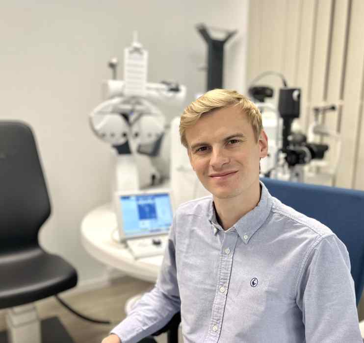 Dr Thibault Sannier