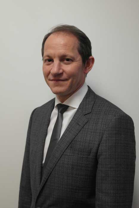 Dr Bruno BESSE