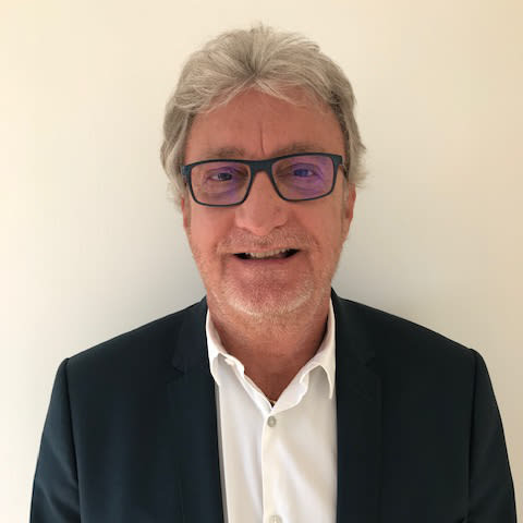 Dr GERARD DUCLOS