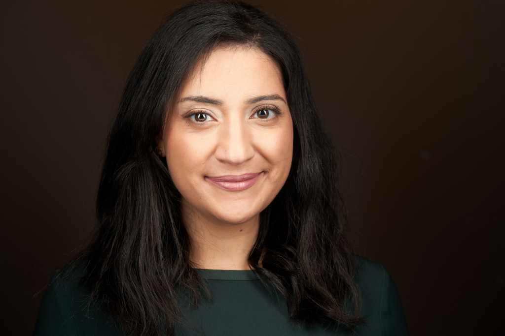 Dr ANNA BOCTOR