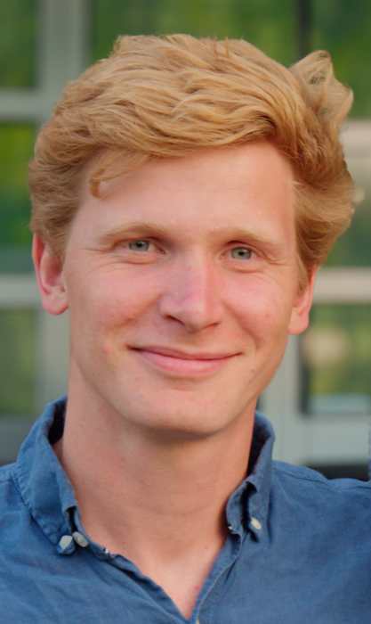 Dr Thomas Hirardot