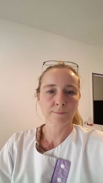 Valerie Moreaux   