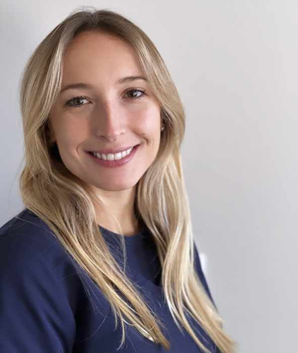 Dr Laura Ané