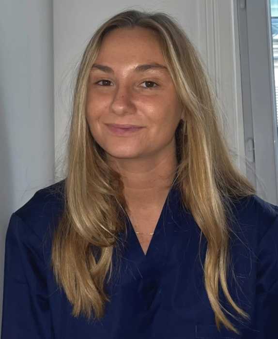 Dr Emma DE PASTORS